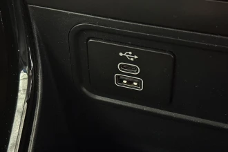 Vehicle Thumbnail 33