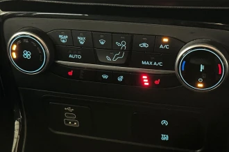 Vehicle Thumbnail 34