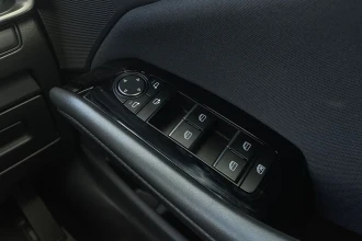 Vehicle Thumbnail 33