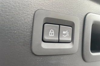 Vehicle Thumbnail 20