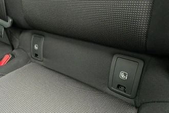 Vehicle Thumbnail 26