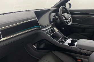 Vehicle Thumbnail 13