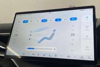 Vehicle Thumbnail 26