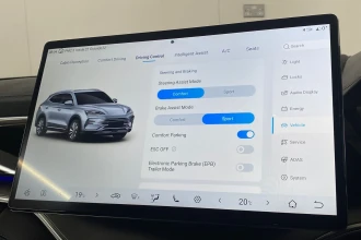 Vehicle Thumbnail 30