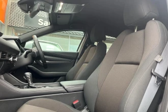 Vehicle Thumbnail 36