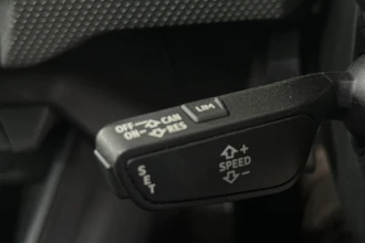 Vehicle Thumbnail 28