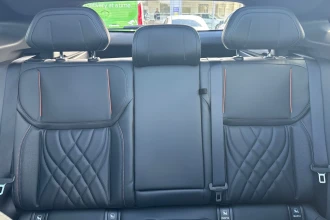 Vehicle Thumbnail 44