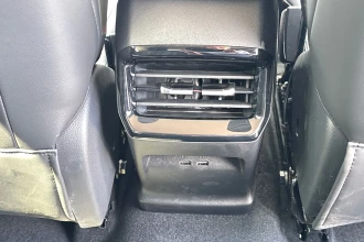 Vehicle Thumbnail 23