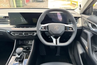 Vehicle Thumbnail 24