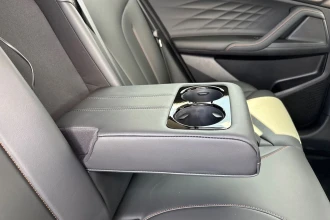 Vehicle Thumbnail 25