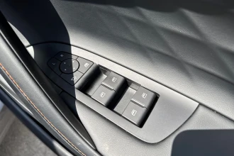 Vehicle Thumbnail 27