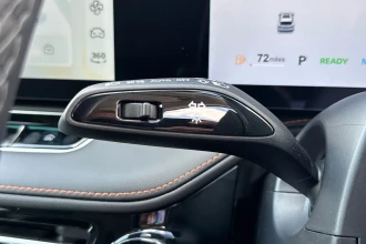 Vehicle Thumbnail 38