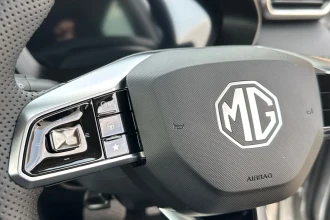 Vehicle Thumbnail 30