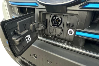 Vehicle Thumbnail 15