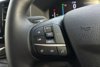 Vehicle Thumbnail 28