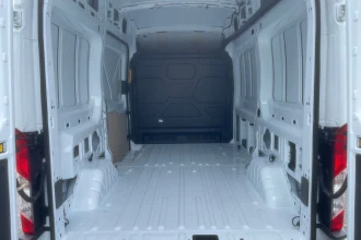 Vehicle Thumbnail 14