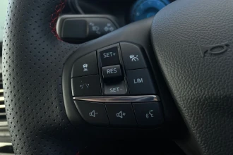 Vehicle Thumbnail 36