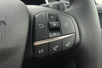 Vehicle Thumbnail 33