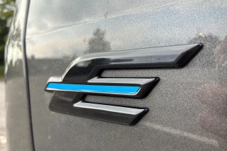 Vehicle Thumbnail 20