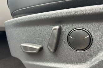 Vehicle Thumbnail 25