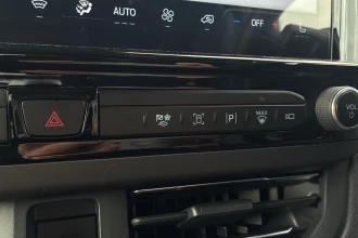 Vehicle Thumbnail 42