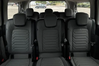 Vehicle Thumbnail 50