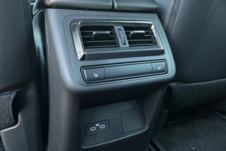 Vehicle Thumbnail 27