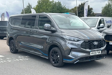 Ford Transit Custom Listing Image