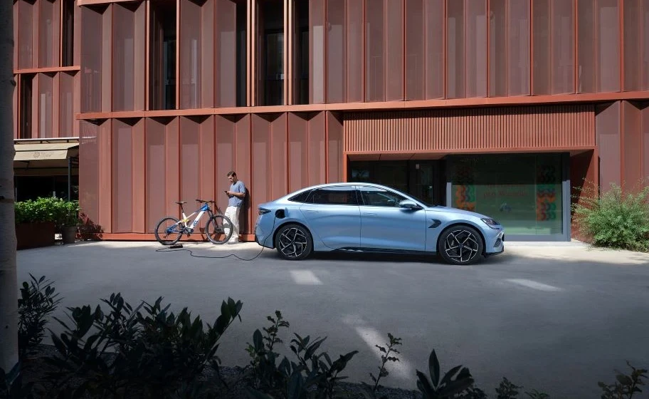 Full Charge in Minutes? Explaining BYD's Next-Gen Fast Charging Tech