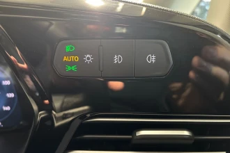 Vehicle Thumbnail 25