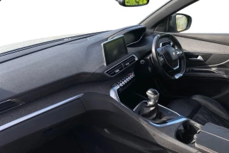 Vehicle Thumbnail 14
