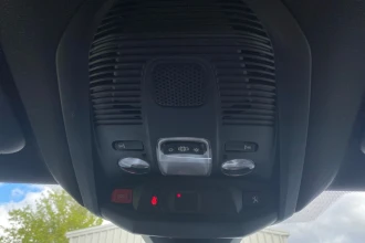 Vehicle Thumbnail 44