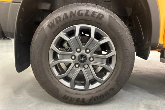 Vehicle Thumbnail 25