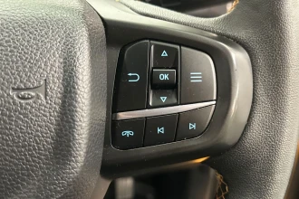 Vehicle Thumbnail 34