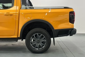 Vehicle Thumbnail 43