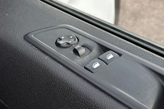 Vehicle Thumbnail 15
