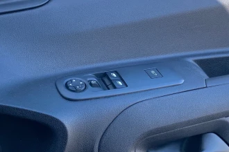 Vehicle Thumbnail 22