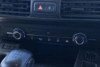 Vehicle Thumbnail 23
