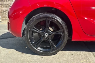 Vehicle Thumbnail 18