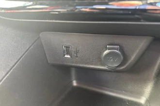 Vehicle Thumbnail 26
