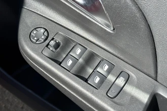 Vehicle Thumbnail 42