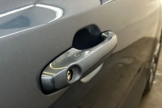 Vehicle Thumbnail 24