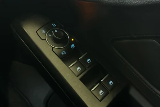 Vehicle Thumbnail 26