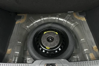 Vehicle Thumbnail 19