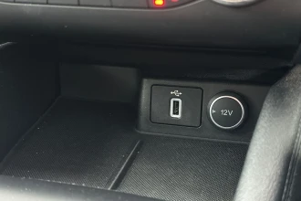 Vehicle Thumbnail 32