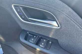 Vehicle Thumbnail 20