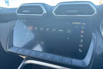 Vehicle Thumbnail 26