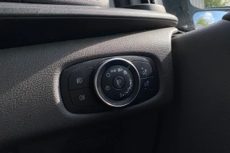 Vehicle Thumbnail 44