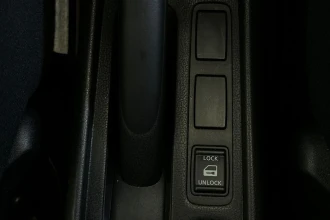 Vehicle Thumbnail 36