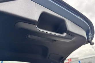 Vehicle Thumbnail 25
